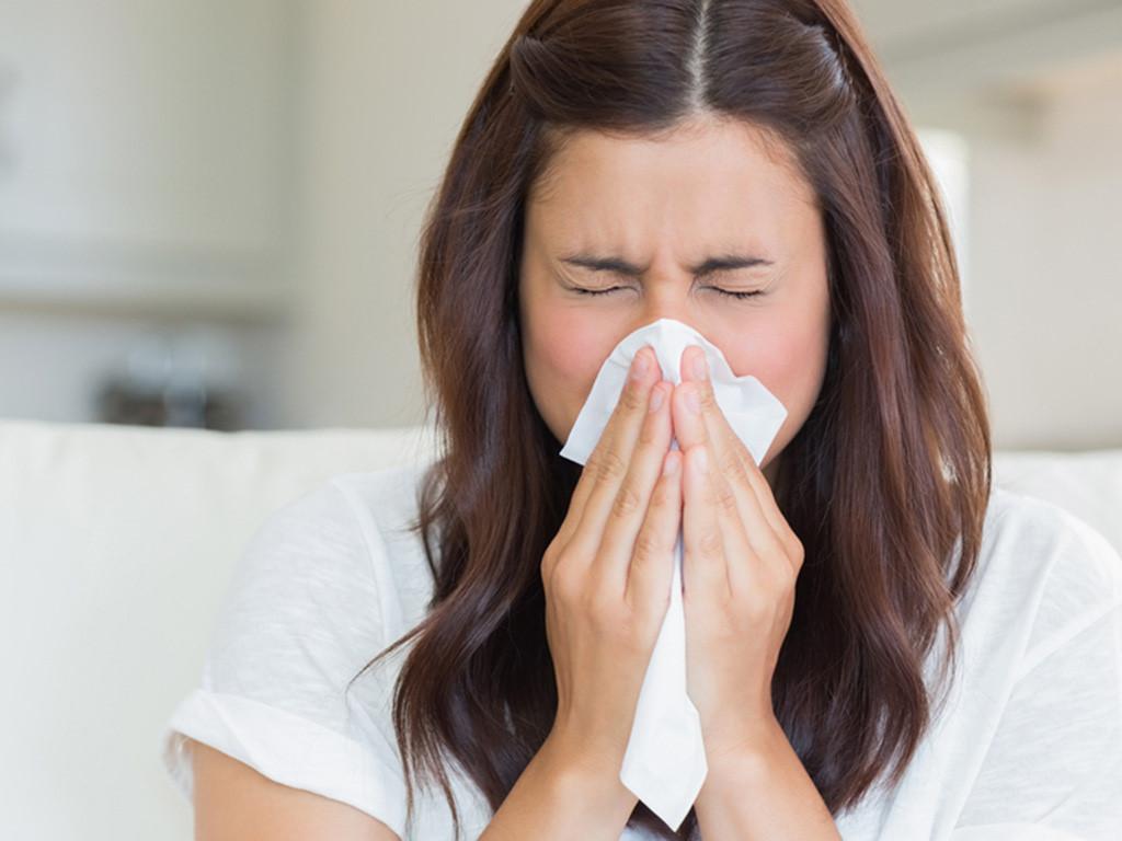 Người bị bệnh cảm cúm cần chăm sóc như thế nào để nhanh chóng khỏi bệnh? -  Nhà thuốc Long Châu