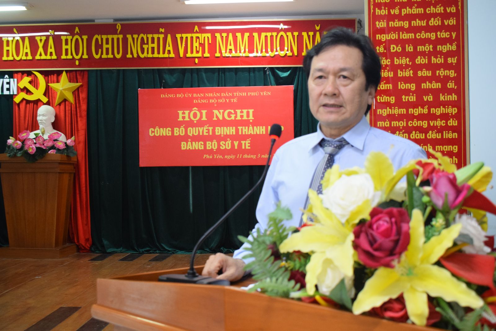 Description: G:\DCIM\100D5300\DSC_0927.JPG